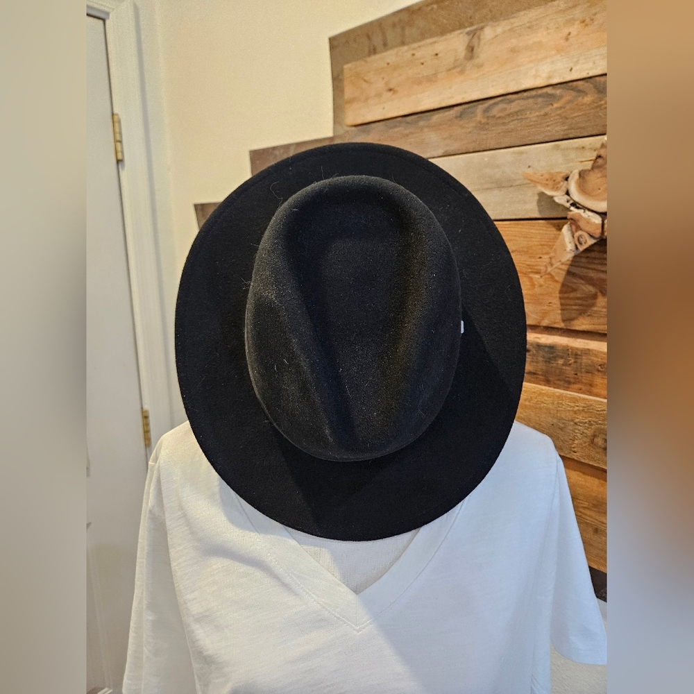 Brixton Unisex Hat. Black Suede (Bin19)